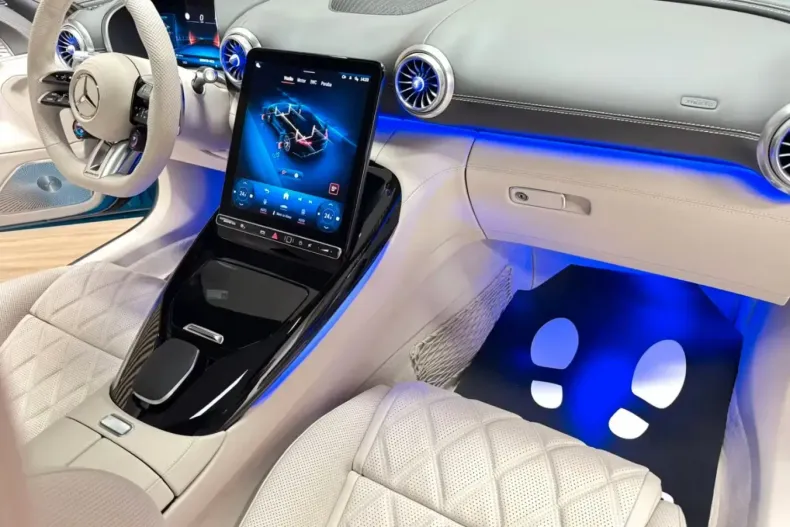 Mercedes-Benz AMG GT (Clasa GT) din 2025 cu 1.084 km - oferta MER195044 - foto 15