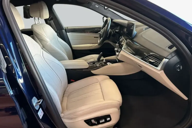 BMW 540 (Seria 5) din 2023 cu 78.880 km - oferta BMW195046 - foto 14