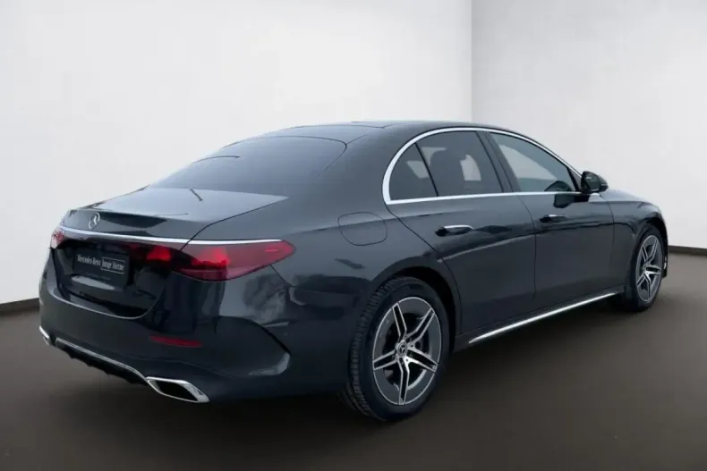 Mercedes-Benz E 300 (Clasa E) din 2024 cu 15.620 km - oferta MER195047 - foto 5