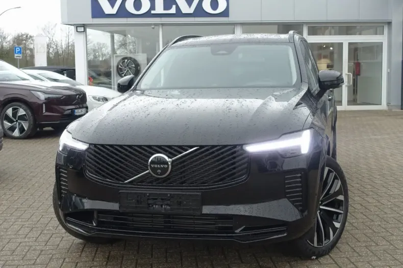 Volvo XC90 din 2025 cu 21.100 km - oferta VOL195062 - foto 1