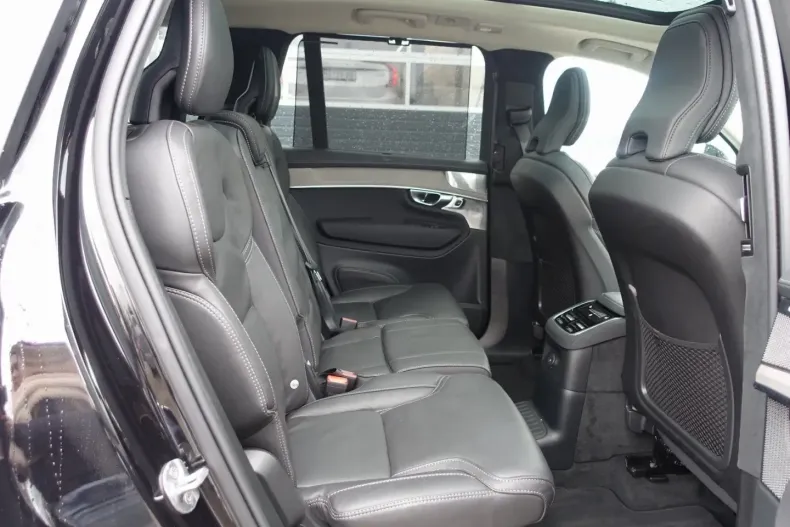 Volvo XC90 din 2025 cu 21.100 km - oferta VOL195062 - foto 14
