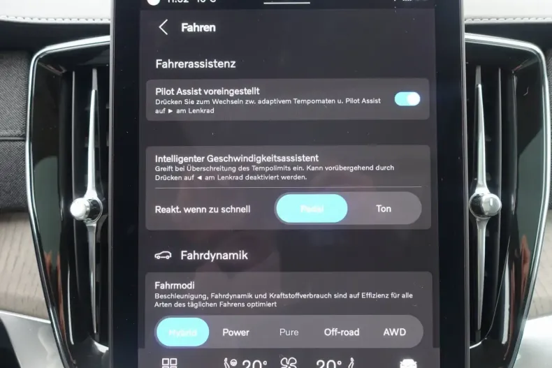 Volvo XC90 din 2025 cu 21.100 km - oferta VOL195062 - foto 24