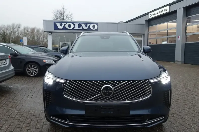 Volvo XC90 din 2025 cu 18.900 km - oferta VOL195073 - foto 7