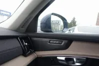 Volvo XC90 din 2025 cu 18.900 km - oferta VOL195073 - foto 16
