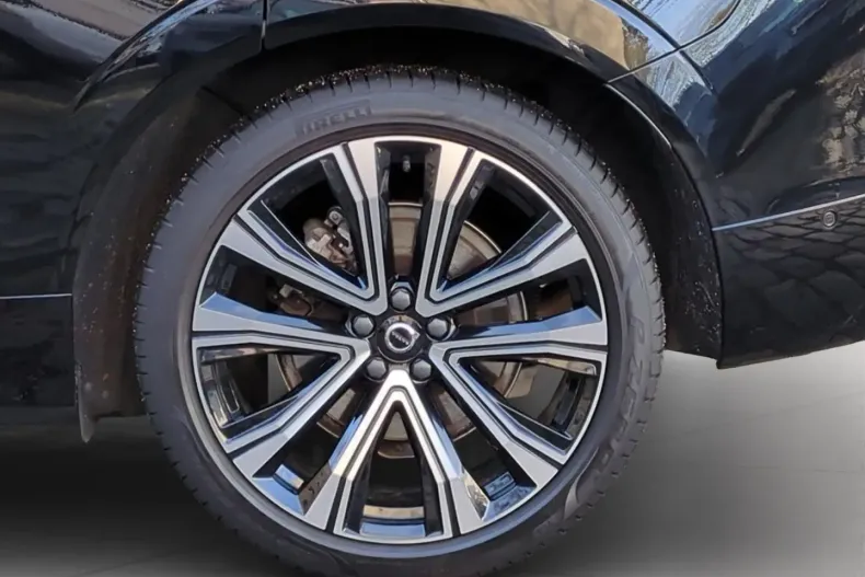 Volvo XC60 din 2022 cu 36.600 km - oferta VOL195077 - foto 8
