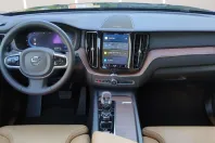 Volvo XC60 din 2022 cu 36.600 km - oferta VOL195077 - foto 11