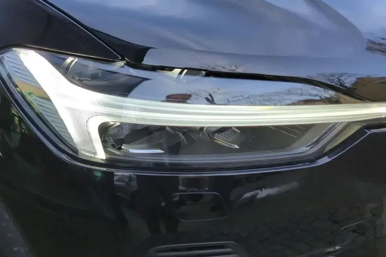 Volvo XC60 din 2022 cu 36.600 km - oferta VOL195077 - foto 27