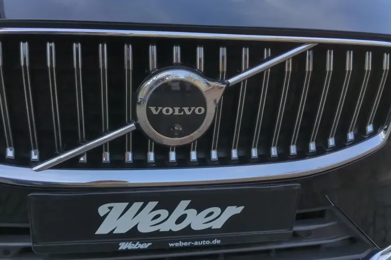 Volvo XC60 din 2022 cu 36.600 km - oferta VOL195077 - foto 28