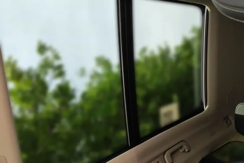 Volvo XC60 din 2025 cu 3.500 km - oferta VOL195080 - foto 17