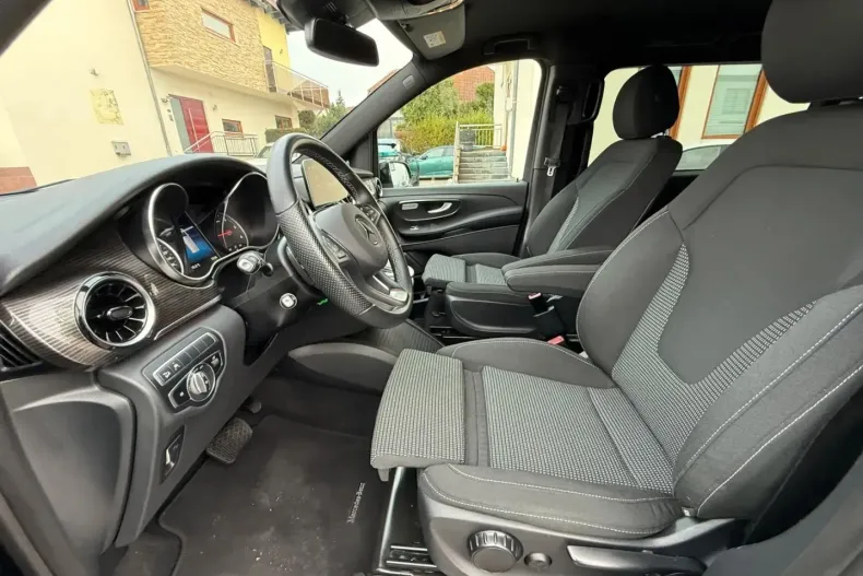 Mercedes-Benz V 300 (Clasa V) din 2024 cu 63.000 km - oferta MER195090 - foto 8