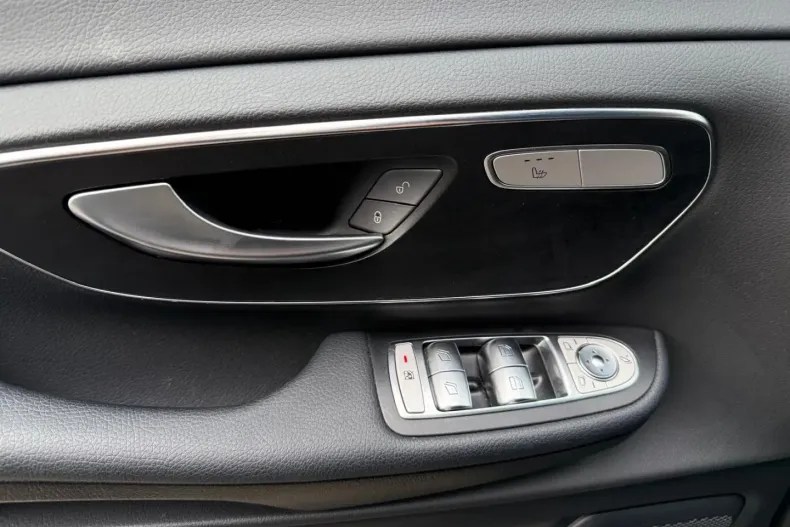 Mercedes-Benz V 300 (Clasa V) din 2024 cu 63.000 km - oferta MER195090 - foto 15