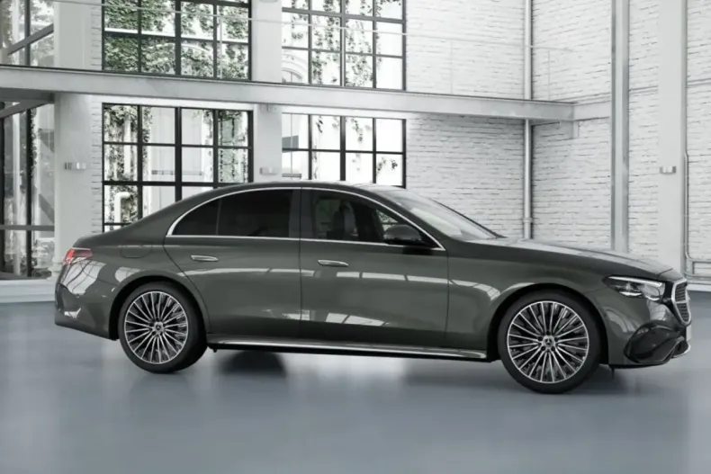 Mercedes-Benz E 450 (Clasa E) din 2024 cu 5.973 km - oferta MER195098 - foto 4