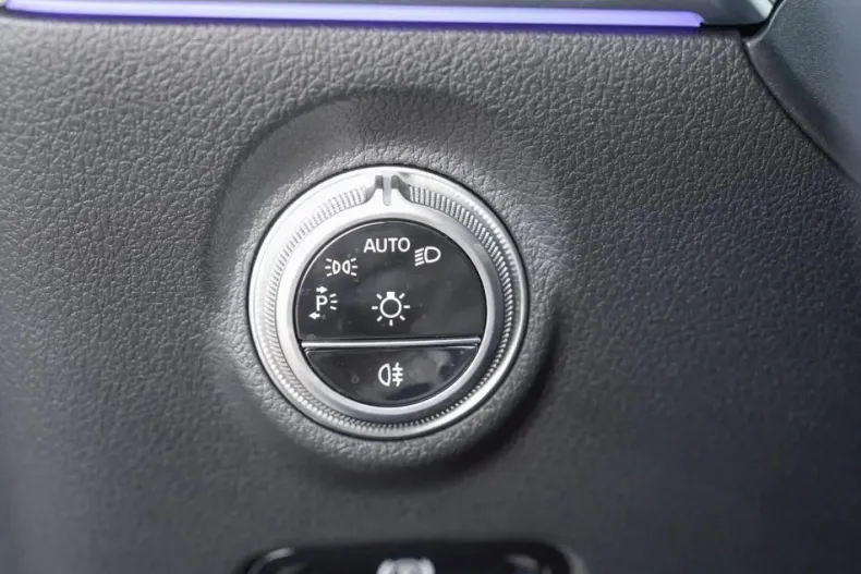 Mercedes-Benz CLE 53 AMG (Clasa CLE) din 2025 cu 3.150 km - oferta MER195099 - foto 9