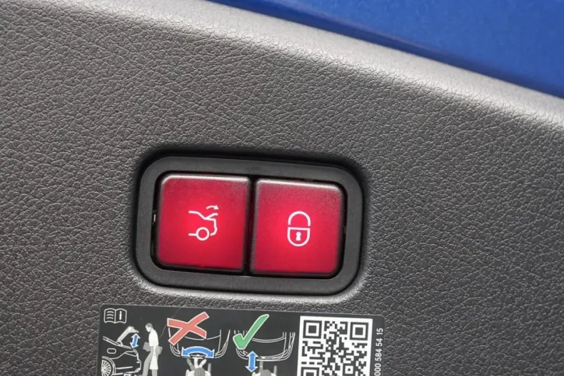 Mercedes-Benz CLE 53 AMG (Clasa CLE) din 2025 cu 3.150 km - oferta MER195099 - foto 18