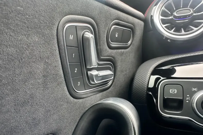 Mercedes-Benz CLA 35 AMG (Clasa CLA) din 2024 cu 7.000 km - oferta MER195100 - foto 11
