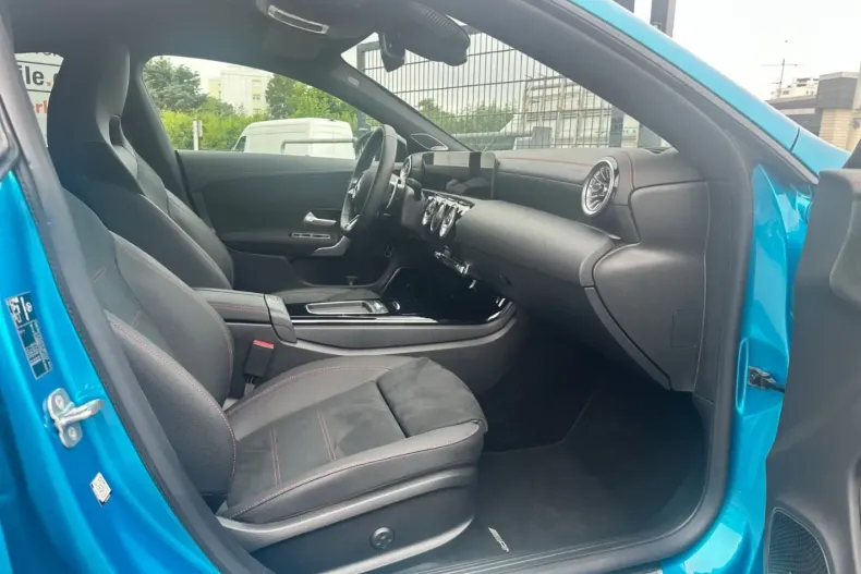 Mercedes-Benz CLA 35 AMG (Clasa CLA) din 2024 cu 7.000 km - oferta MER195100 - foto 19