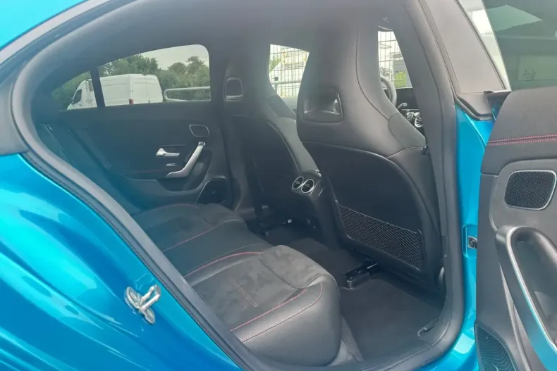 Mercedes-Benz CLA 35 AMG (Clasa CLA) din 2024 cu 7.000 km - oferta MER195100 - foto 20