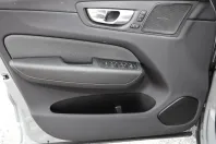 Volvo XC60 din 2023 cu 13.869 km - oferta VOL195102 - foto 9