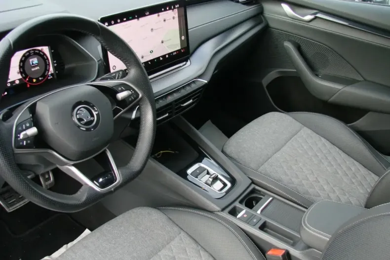 Skoda Octavia din 2024 cu 39.383 km - oferta SKO195103 - foto 14