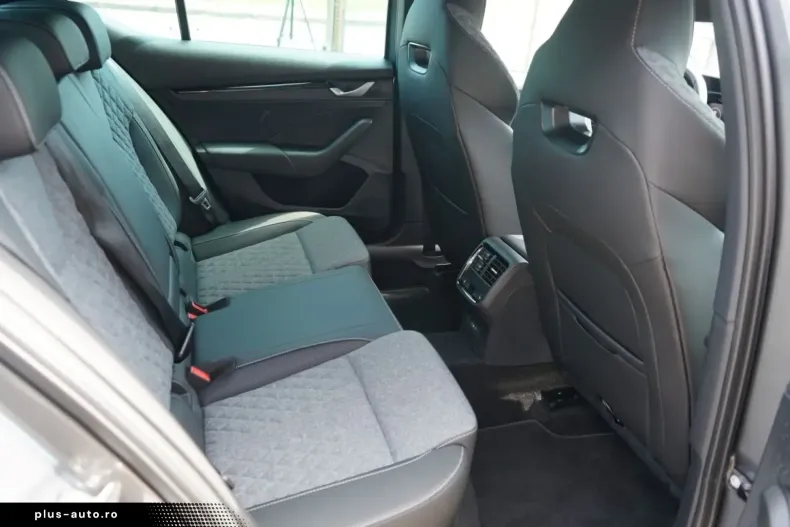 Skoda Octavia din 2024 cu 7.420 km - oferta SKO195108 - foto 8