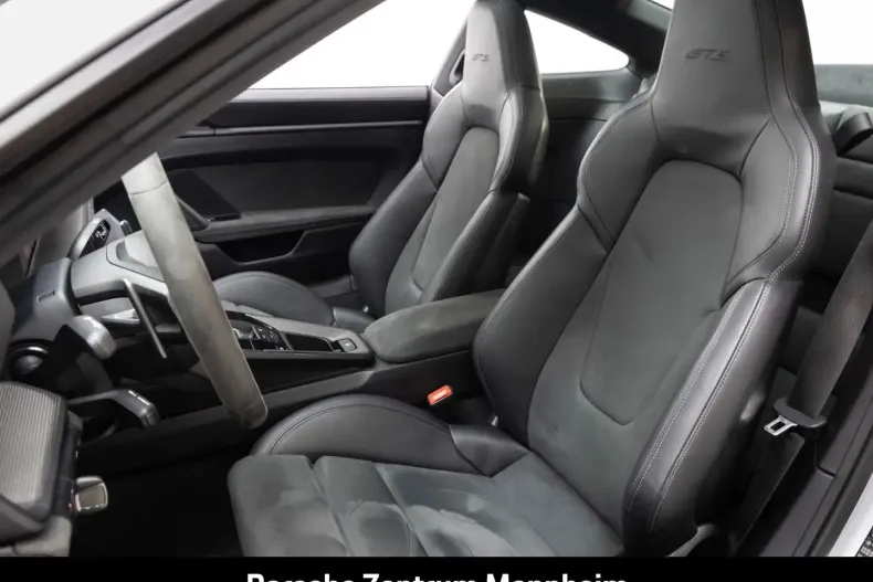 Porsche 992 din 2024 cu 33.556 km - oferta POR195114 - foto 5
