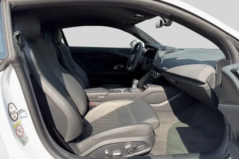 Audi R8 din 2024 cu 10.782 km - oferta AUD195126 - foto 3