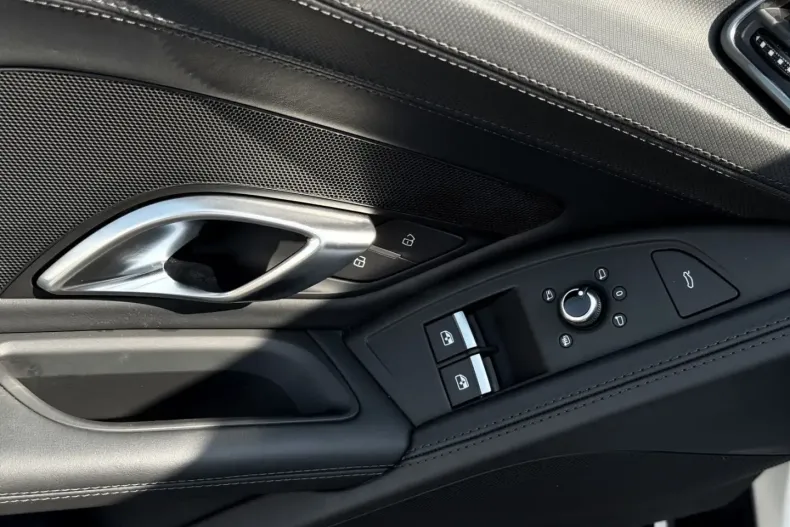 Audi R8 din 2024 cu 10.782 km - oferta AUD195126 - foto 6