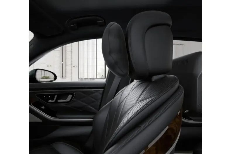 Mercedes-Benz S 680 (Clasa S) din 2024 cu 25.798 km - oferta MER195132 - foto 11