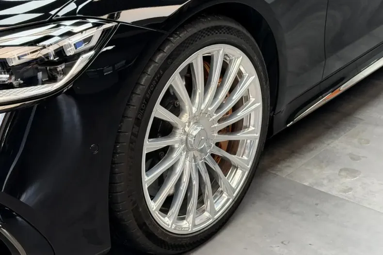 Mercedes-Benz S 63 AMG (Clasa S) din 2024 cu 6.500 km - oferta MER195135 - foto 8