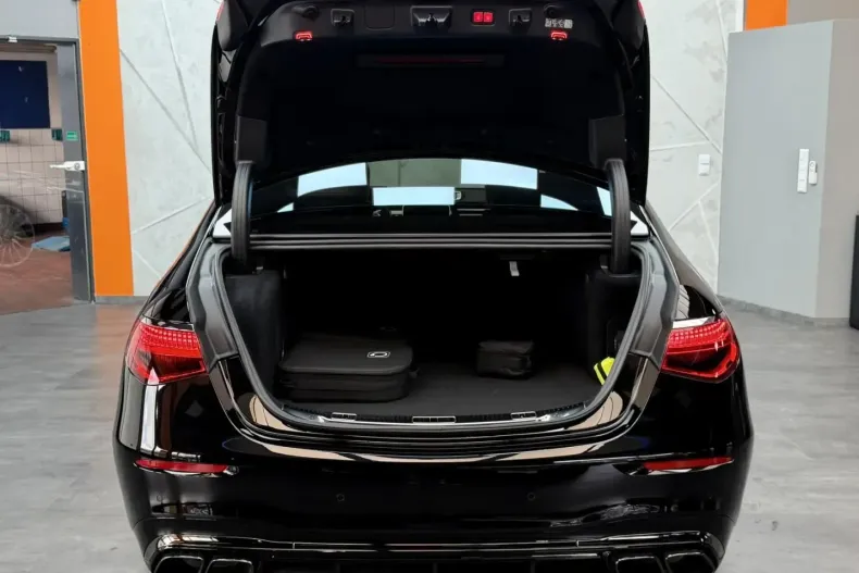 Mercedes-Benz S 63 AMG (Clasa S) din 2024 cu 6.500 km - oferta MER195135 - foto 14