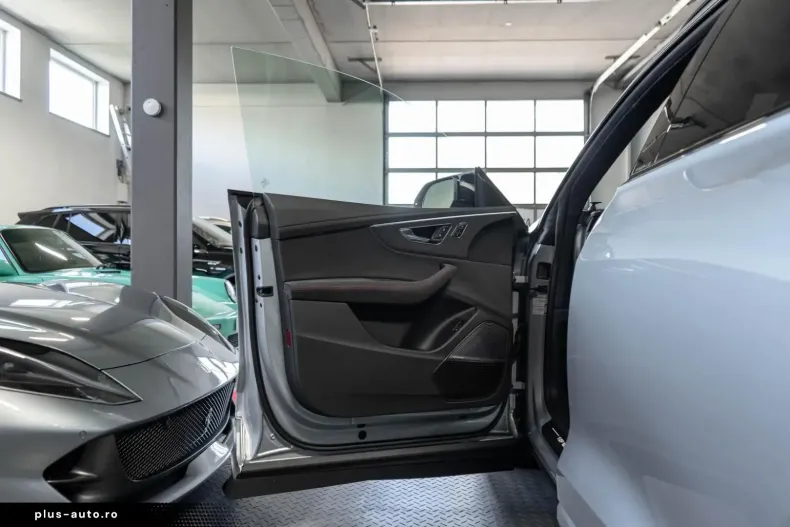 Audi RSQ8 din 2025 cu 5.100 km - oferta AUD195141 - foto 16