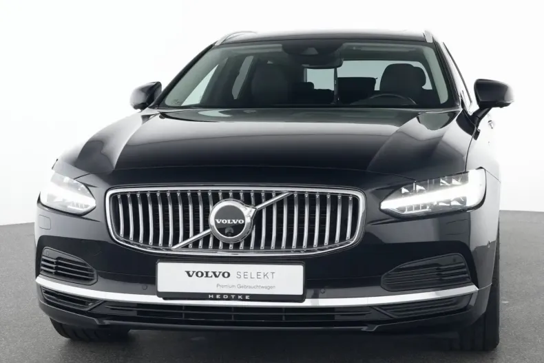 Volvo V90 din 2021 cu 70.175 km - oferta VOL195146 - foto 1