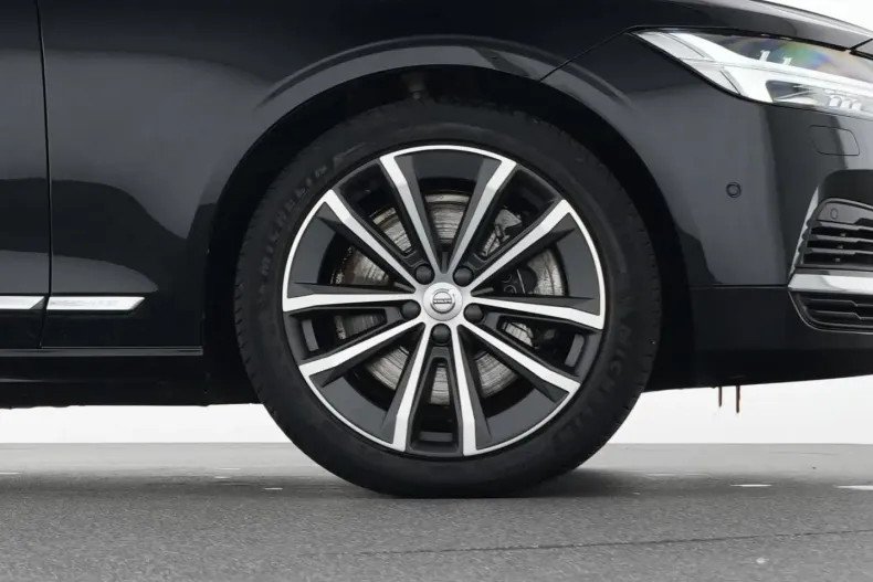 Volvo V90 din 2021 cu 70.175 km - oferta VOL195146 - foto 21