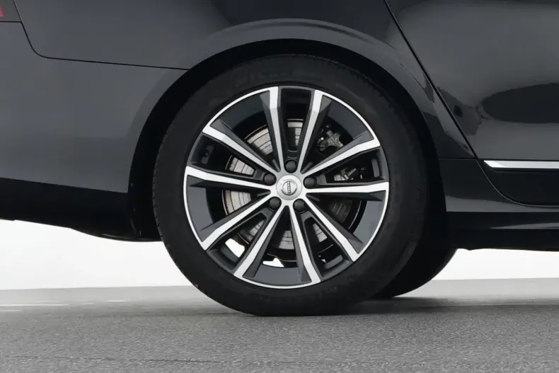 Volvo V90 din 2021 cu 70.175 km - oferta VOL195146 - foto 22