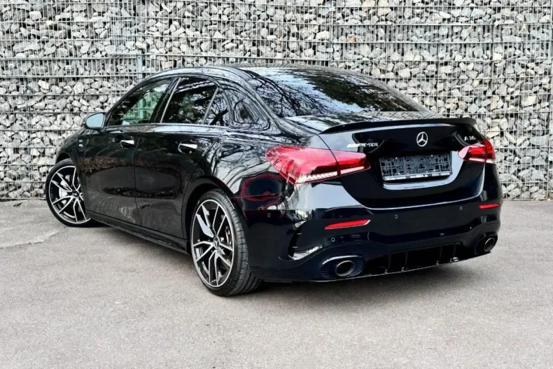 Mercedes-Benz A 35 AMG (Clasa A) din 2022 cu 57.681 km - oferta MER195149 - foto 11