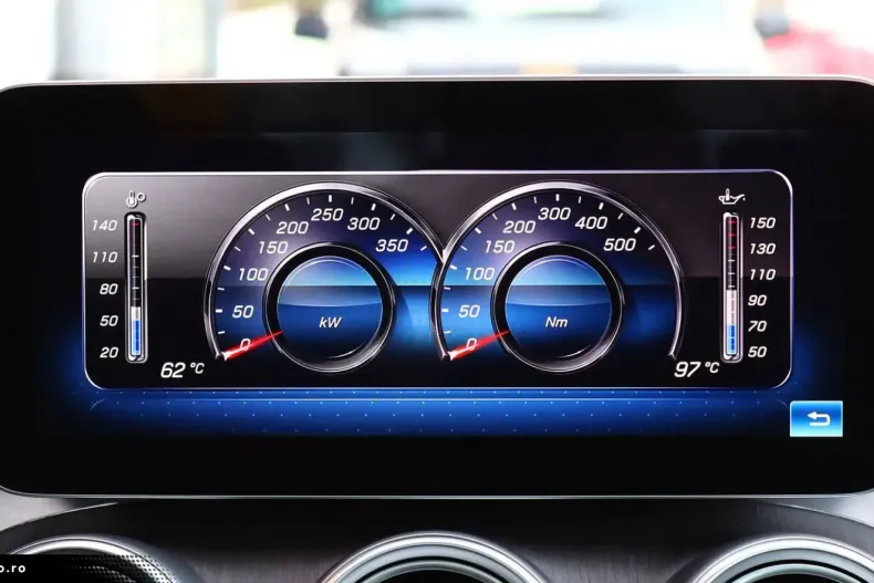 Mercedes-Benz C 43 AMG (Clasa C) din 2021 cu 41.600 km - oferta MER195154 - foto 32