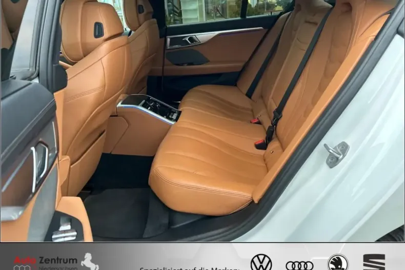 BMW M850 (Seria 8) din 2022 cu 86.018 km - oferta BMW195155 - foto 12