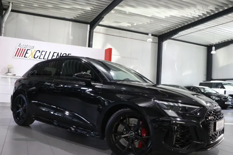 Audi RS3 din 2024 cu 9.000 km - oferta AUD195156 - foto 4