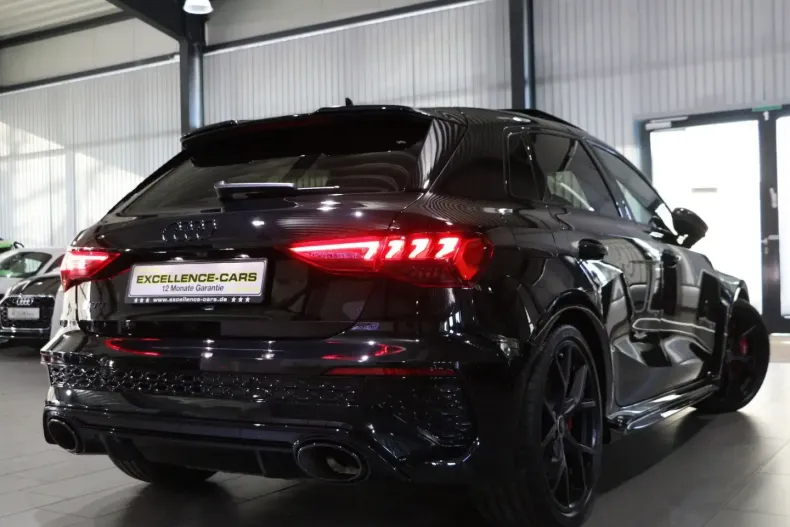 Audi RS3 din 2024 cu 9.000 km - oferta AUD195156 - foto 9