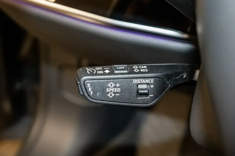 Audi A8 din 2023 cu 43.457 km - oferta AUD195159 - foto 17