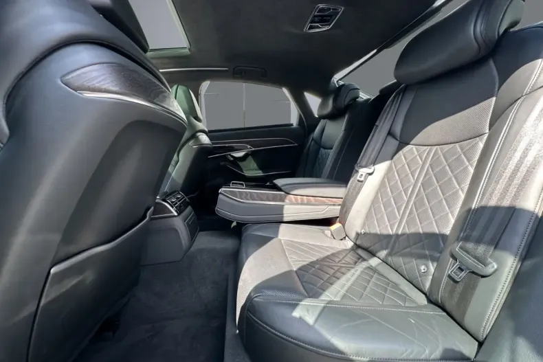 Audi A8 din 2021 cu 57.000 km - oferta AUD195165 - foto 20