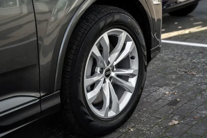 Audi Q7 din 2022 cu 65.117 km - oferta AUD195170 - foto 3