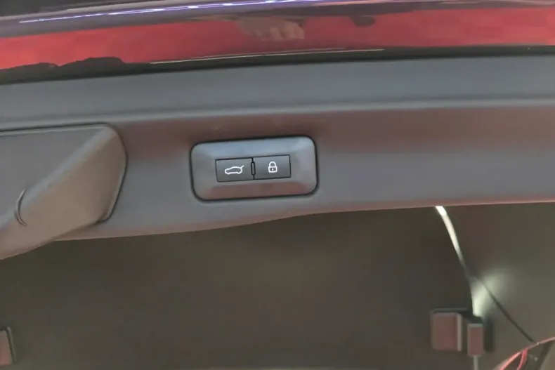 Ferrari Purosangue din 2025 cu 90 km - oferta FER195174 - foto 28