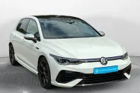 Volkswagen Golf din 2024 cu 14.350 km - oferta VOL195179 - foto 3