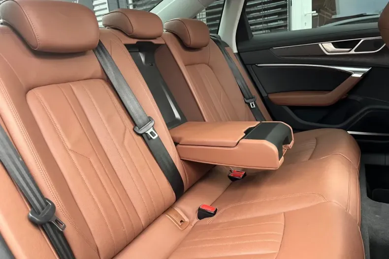 Audi A6 din 2022 cu 63.800 km - oferta AUD195180 - foto 29