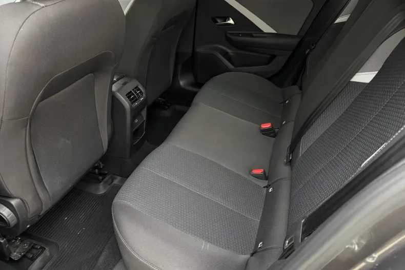 Opel Astra din 2023 cu 69.016 km - oferta OPE195181 - foto 15