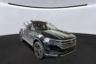 Volkswagen Touareg din 2023 cu 94.670 km - oferta VOL195183 - foto 1
