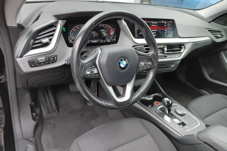 BMW 218i (Seria 2) din 2023 cu 59.900 km - oferta BMW195185 - foto 9