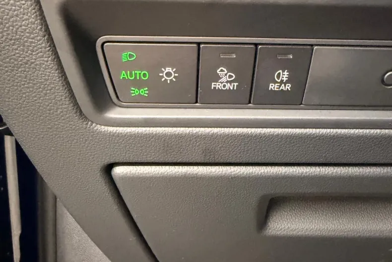 Volkswagen Touareg din 2025 cu 25.000 km - oferta VOL195186 - foto 8