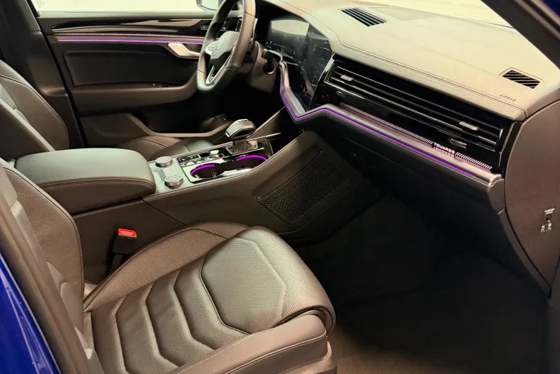 Volkswagen Touareg din 2025 cu 25.000 km - oferta VOL195186 - foto 15